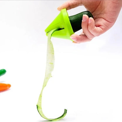 Kitchen Rotating Shredder Spiral Peeler
